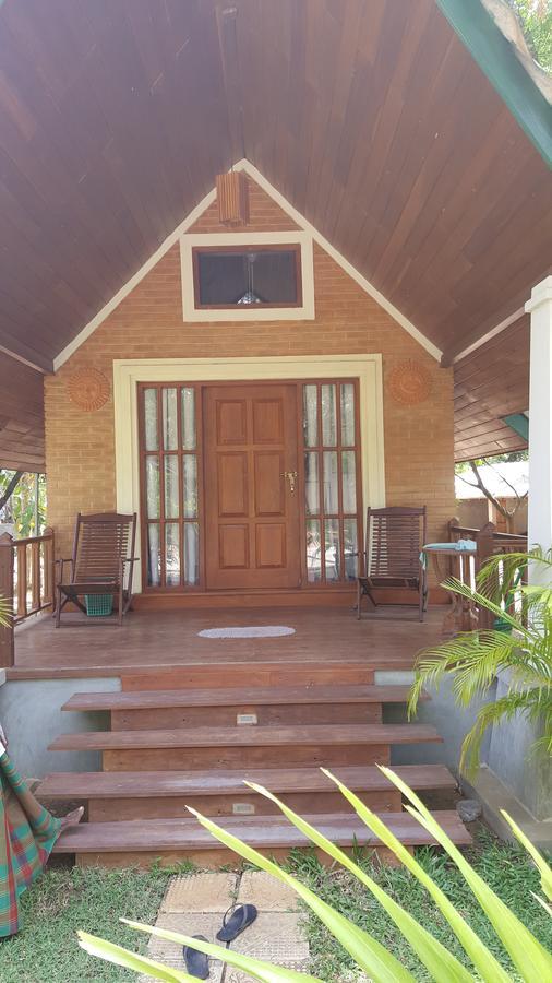 Lokuge Grand Resort Kataragama Eksteriør billede