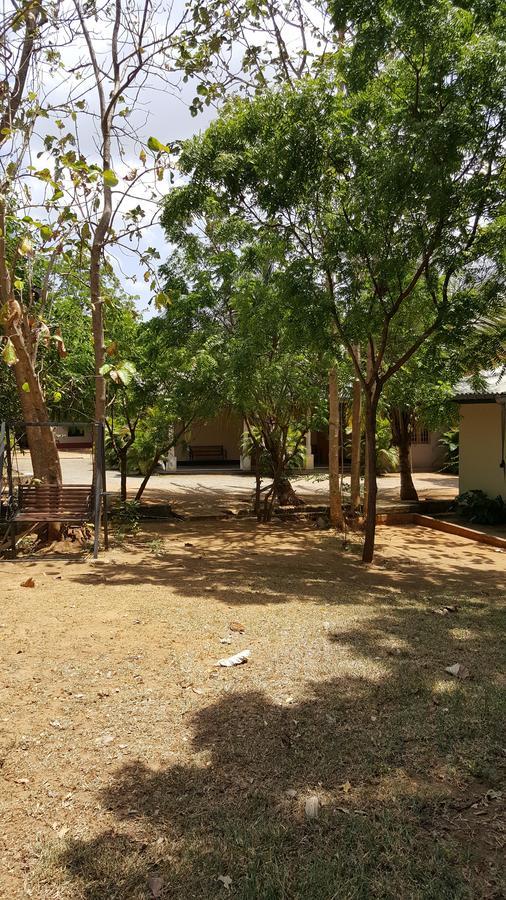 Lokuge Grand Resort Kataragama Eksteriør billede