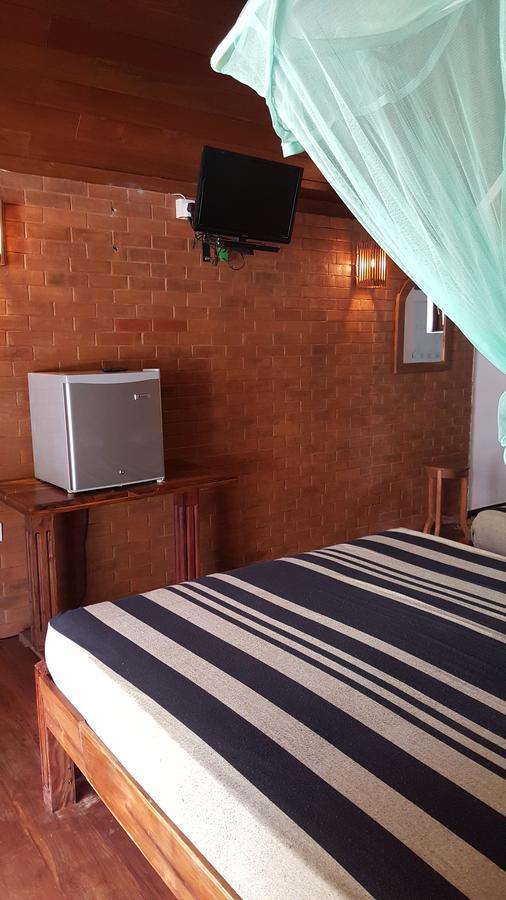 Lokuge Grand Resort Kataragama Eksteriør billede
