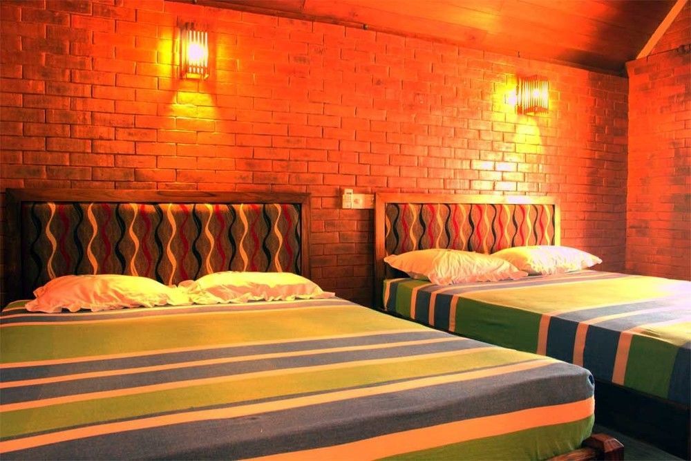 Lokuge Grand Resort Kataragama Eksteriør billede